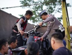 Polres Tulang Bawang Gelar Razia Aksi Balap Liar di Menggala, Puluhan Sepeda Motor Diangkut