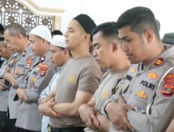 Tiga Anggota Polri Gugur Dalam Tugas, Polres Tulang Bawang Gelar Sholat Ghaib