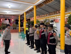 Polres Tulang Bawang Kerahkan Belasan Personel Amankan Ibadah Hari Raya Waisak di Vihara Maitri Wira Agung