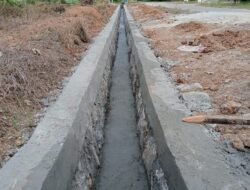 Pemerintah Kampung Mekar jaya Kecamatan Banjar Margo Selain Bantuan.Langsung (BLT DD) Di peruntukan Talut sepanjang 60 meter